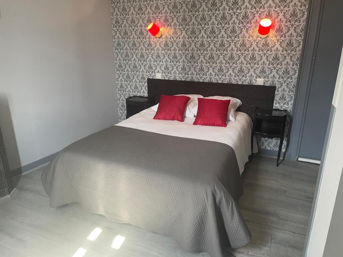 Hotel Au Chapon Fin Poitiers Eksteriør bilde